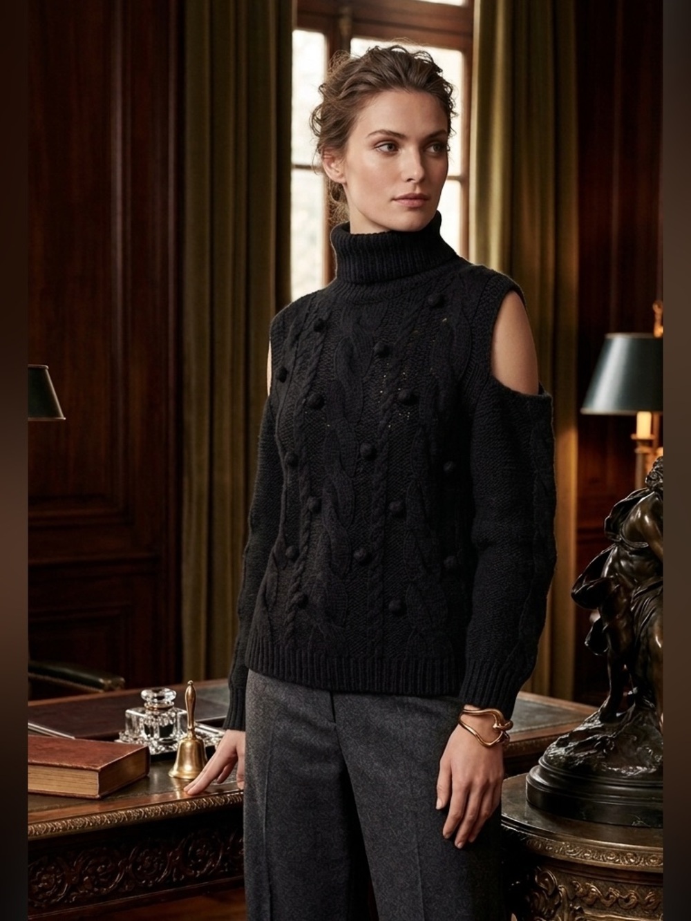 Chloé France 100% Cashmere Pompom Cable‎ Knit Cold Shoulder Turtleneck Sweater M